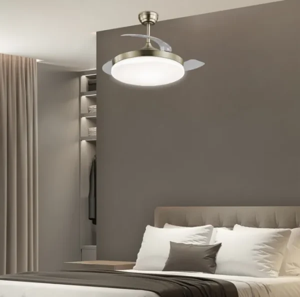 Ventilador retráctil Alemar Malta Mini cuero luz LED 40-91 cm