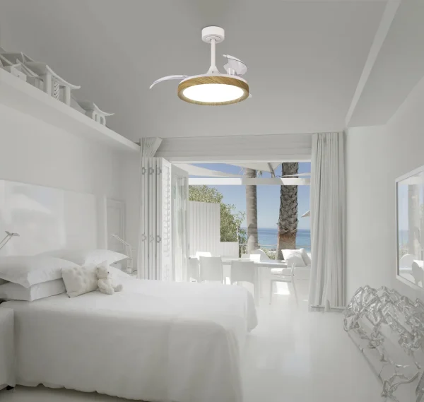 ventilador-techo-retractil-mantra-mistral-mini-led-mando-motor-dc-blanco-madera-8830 Ventilador Mantra Mistral MINI Blanco y madera Luz LED 45-91 cm