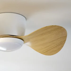 Ventilador de techo Sulion Monty blanco aspas decorado madera clara motor DC
